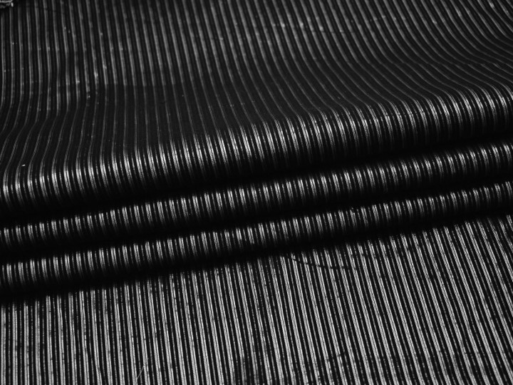 Рубашечная черная серебряная ткань полоска хлопок эластан БГ192