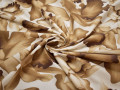 Батист молочный коричневый ткань цветы листья хлопок ЕА337