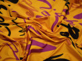 Курточная желтая малиновая ткань надписи полиэстер ДЁ317