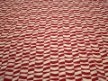 Плательная молочная красная ткань геометрия полиэстер ЕБ477