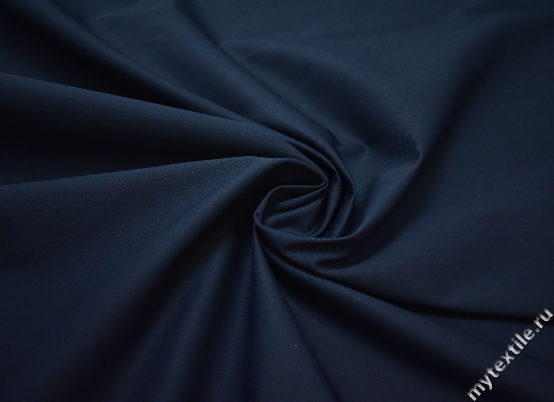 Из 56 метров синей ткани. Синяя костюмная ткань. Ткань костюмная голубо-серая.