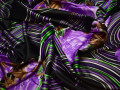 Атлас с фиолетовым зеленым цветочным узором полиэстер ББ512