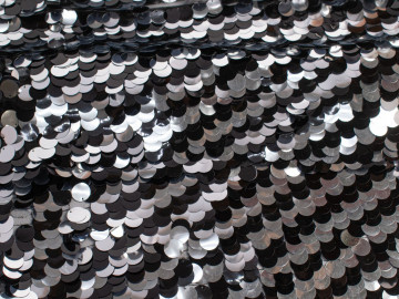 Сетка с черными серебряными крупными пайетками ГБ693