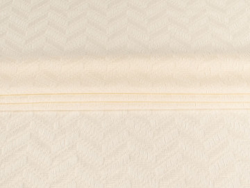 Плательная фактурная ткань бело-молочная ЕВ189